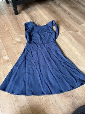 Lulu's Navy Sleeveless Fit-and-Flare Midi Dress